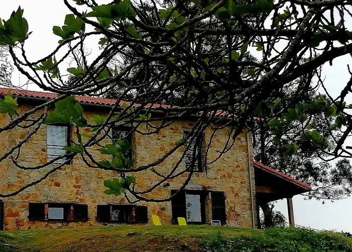 펜션 El Mirador De Castañedo